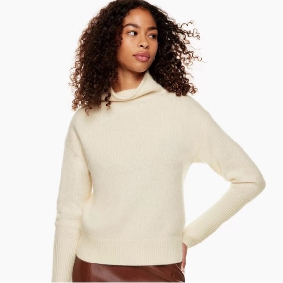 Aritzia Wilfred cream Cyprie plush cashmere turtleneck sweater - size XS - Picture 2 of 6